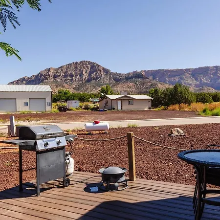 Ruby Red Tiny Home Apple Valley Exterior photo